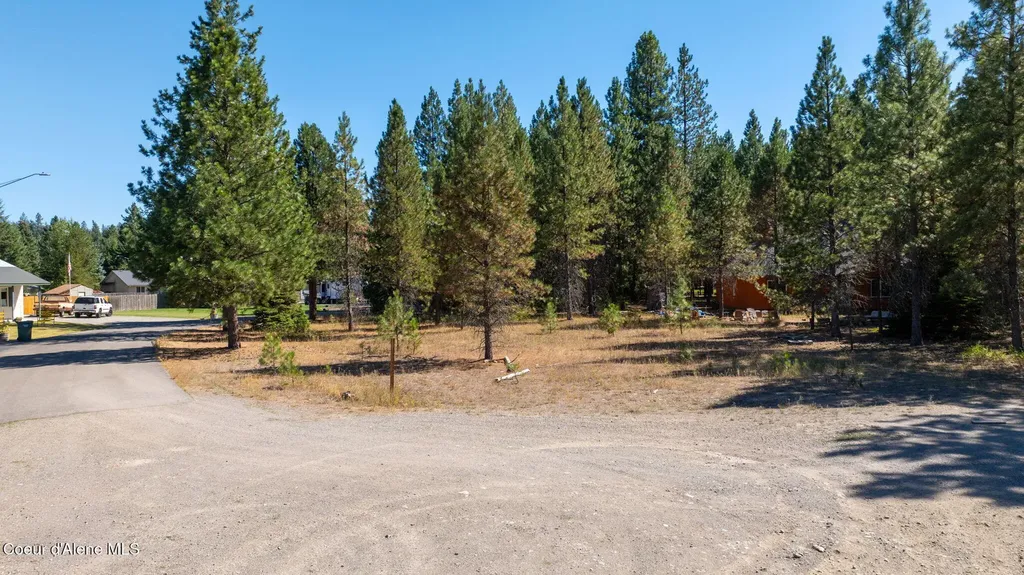 7060 W Tesemini Drive Spirit Lake ID 83869