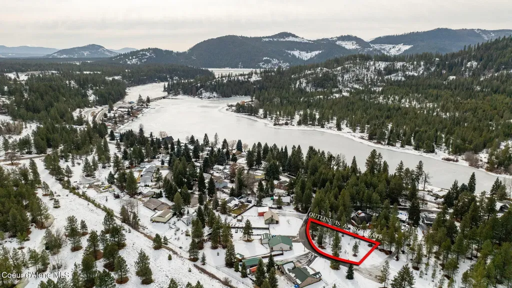 7060 W Tesemini Drive Spirit Lake ID 83869