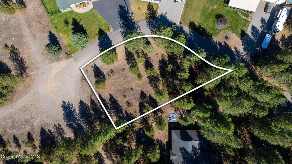7060 W Tesemini Drive Spirit Lake ID 83869
