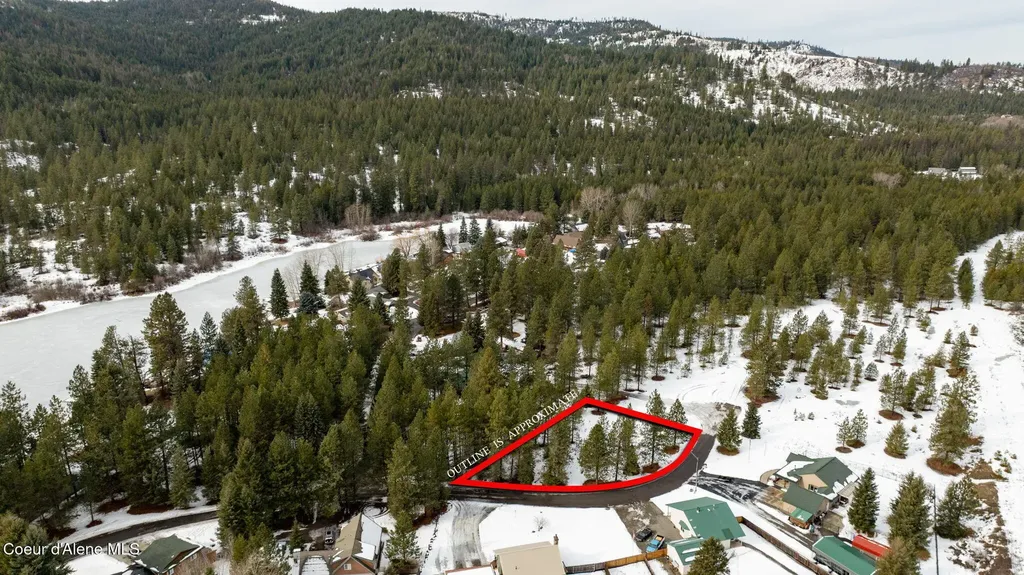 7060 W Tesemini Drive Spirit Lake ID 83869