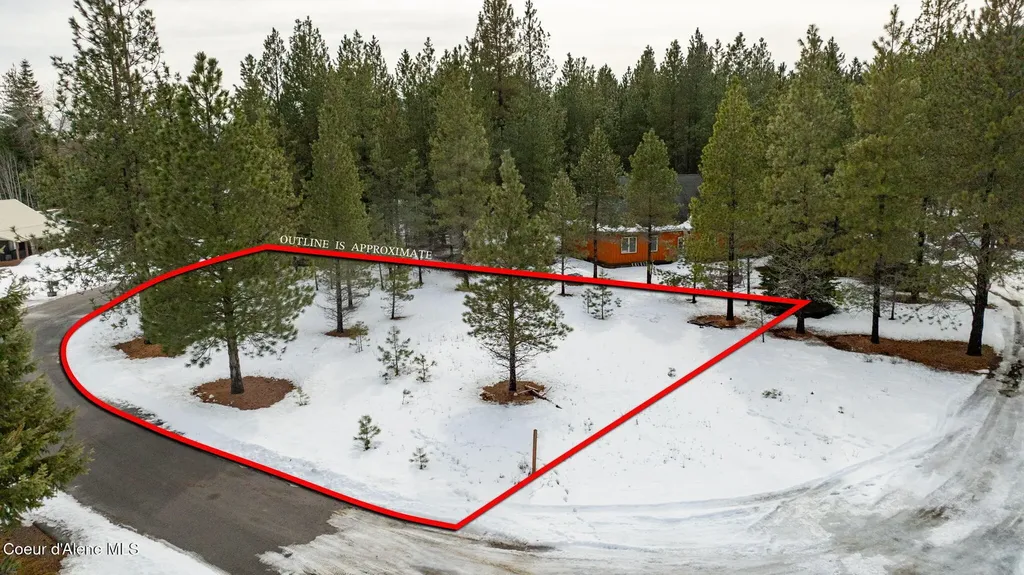 7060 W Tesemini Drive Spirit Lake ID 83869