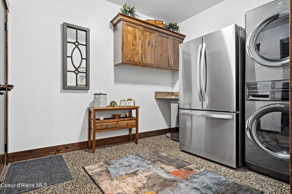 8729 N Stable Trace Court Hayden ID 83835