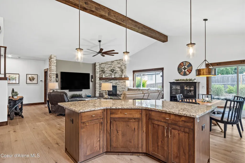 8729 N Stable Trace Court Hayden ID 83835