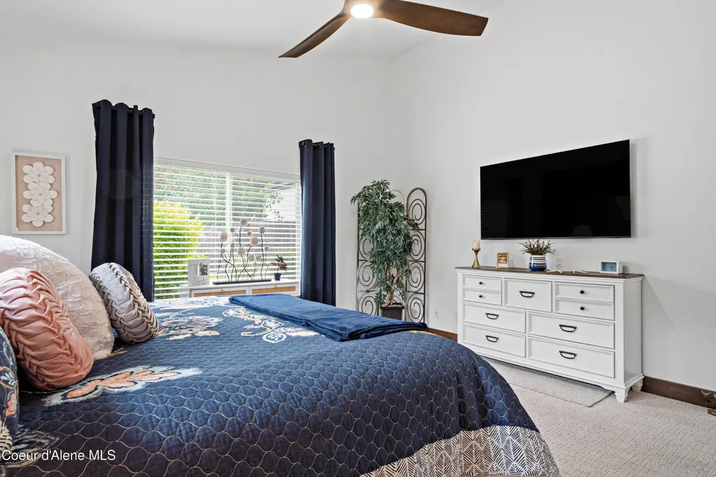 8729 N Stable Trace Court Hayden ID 83835
