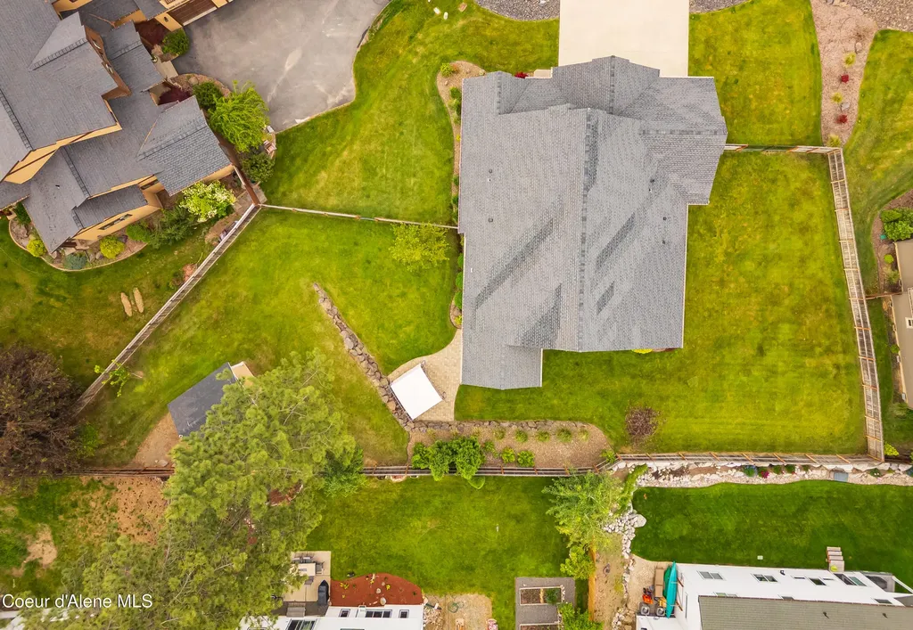 8729 N Stable Trace Court Hayden ID 83835