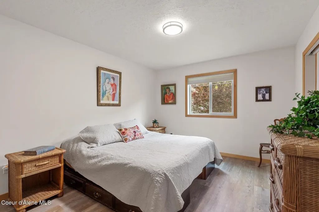 123 Hanson Court Dover ID 83825