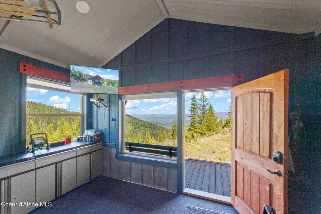1872 Wildflower Drive St. Maries ID 83861