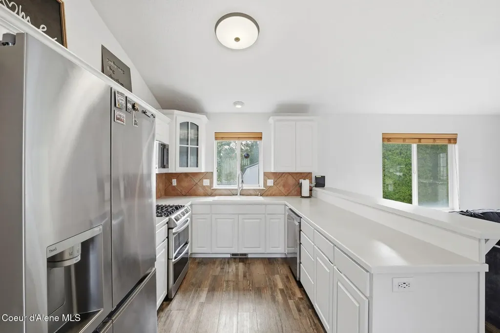 8814 N Torrey Lane Hayden ID 83835