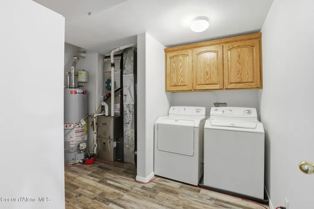 8814 N Torrey Lane Hayden ID 83835