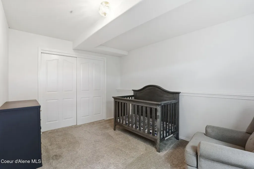 8814 N Torrey Lane Hayden ID 83835