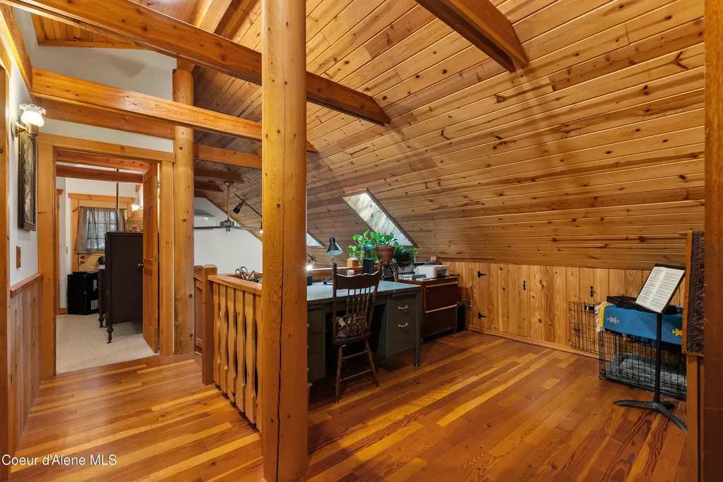 70 Hawkins Road Sagle ID 83860