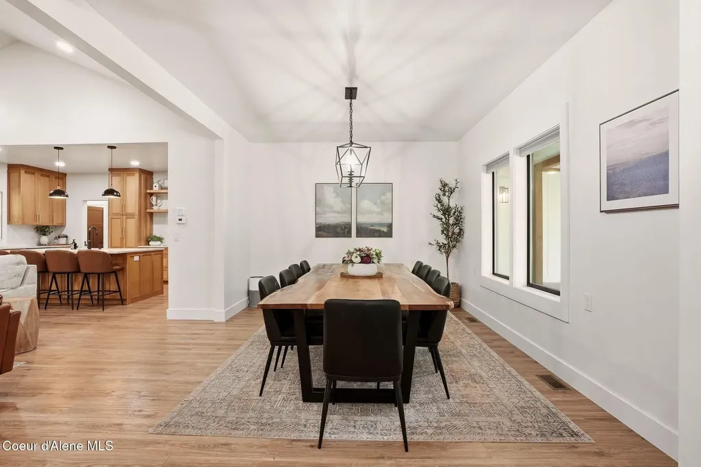 95 Klickitat Road Cocolalla ID 83813