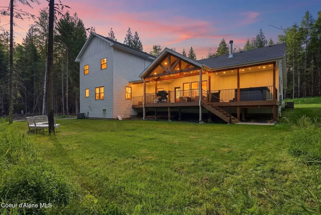 95 Klickitat Road Cocolalla ID 83813