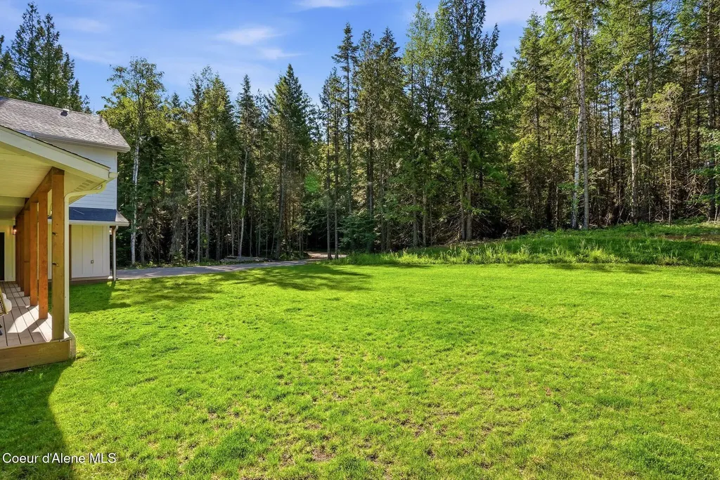95 Klickitat Road Cocolalla ID 83813