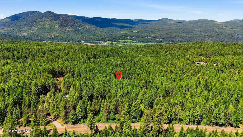 95 Klickitat Road Cocolalla ID 83813