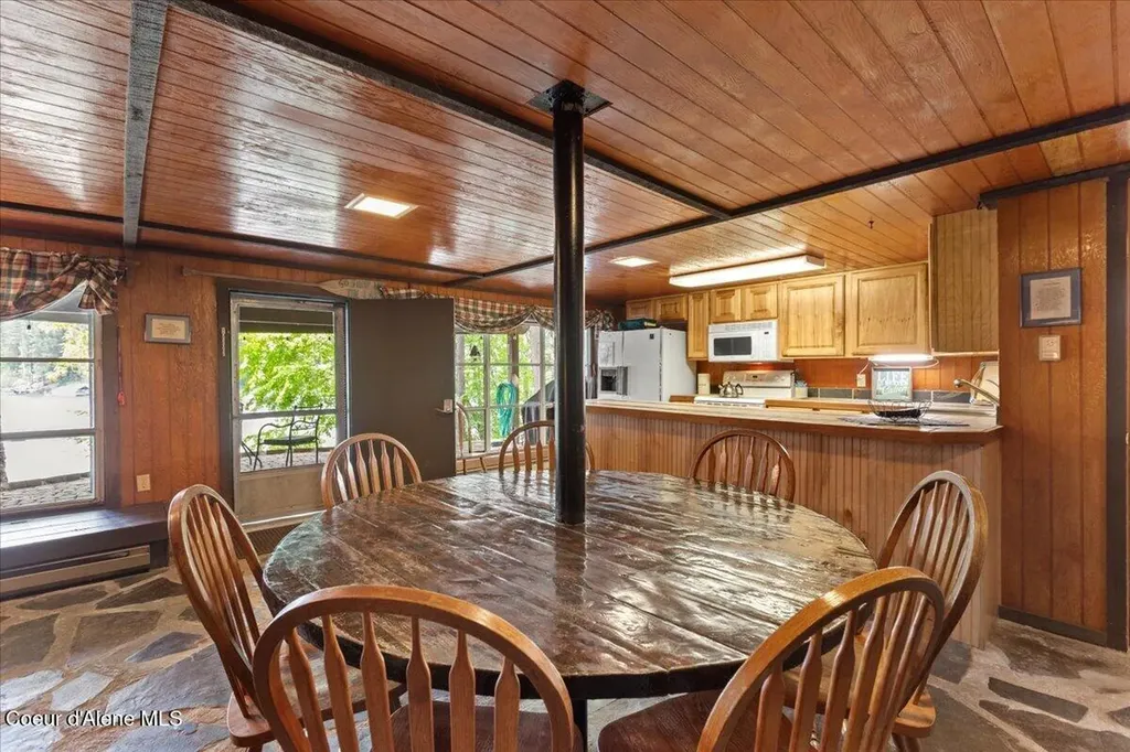 7355 E Cumberland Court Hayden ID 83835