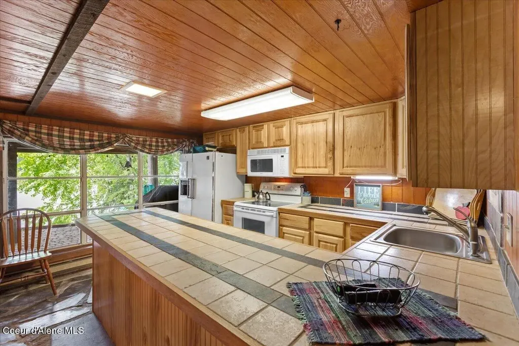 7355 E Cumberland Court Hayden ID 83835