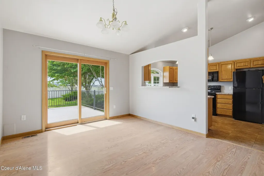 2232 E Shoshone Avenue Athol ID 83801