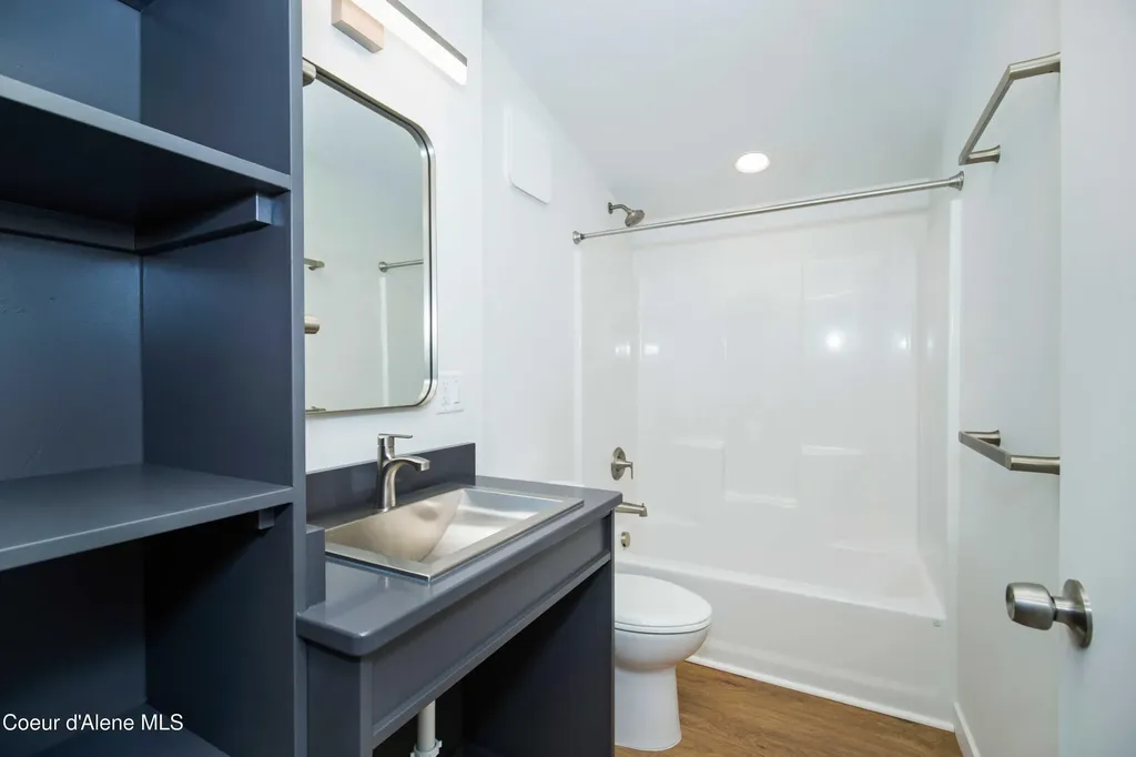 1608 Cedar Street Sandpoint ID 83864