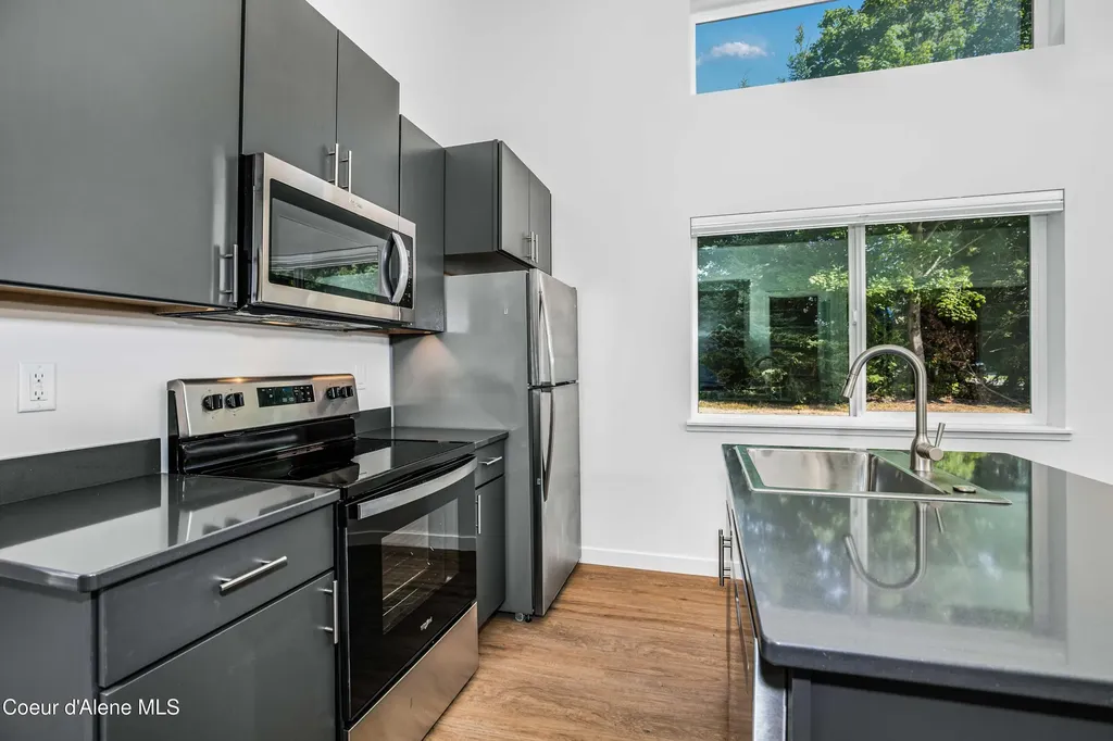 1608 Cedar Street Sandpoint ID 83864