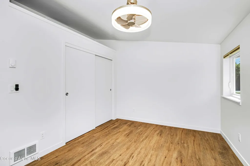 1608 Cedar Street Sandpoint ID 83864