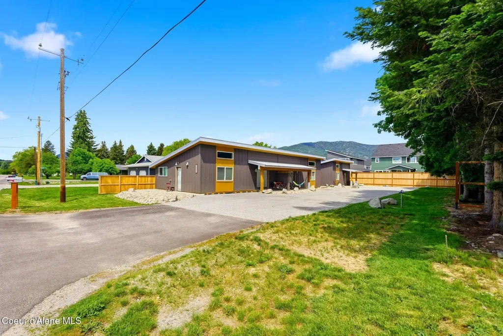 1608 Cedar Street Sandpoint ID 83864