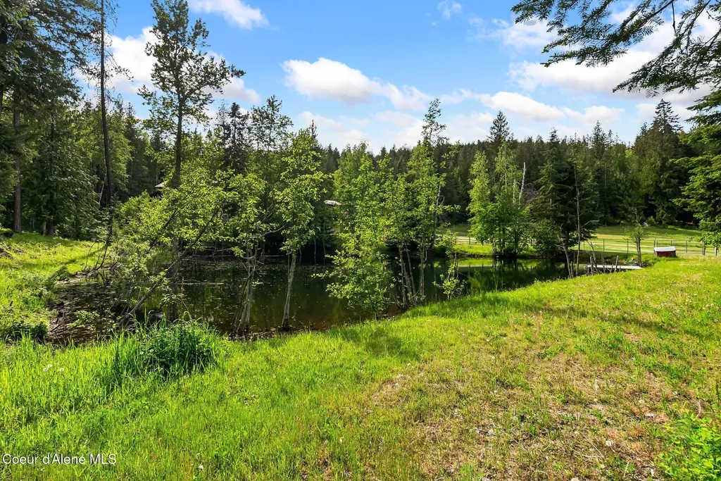 13962 Dufort Road Priest River ID 83856