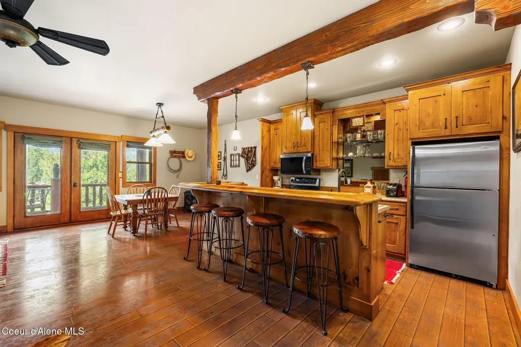 13962 Dufort Road Priest River ID 83856