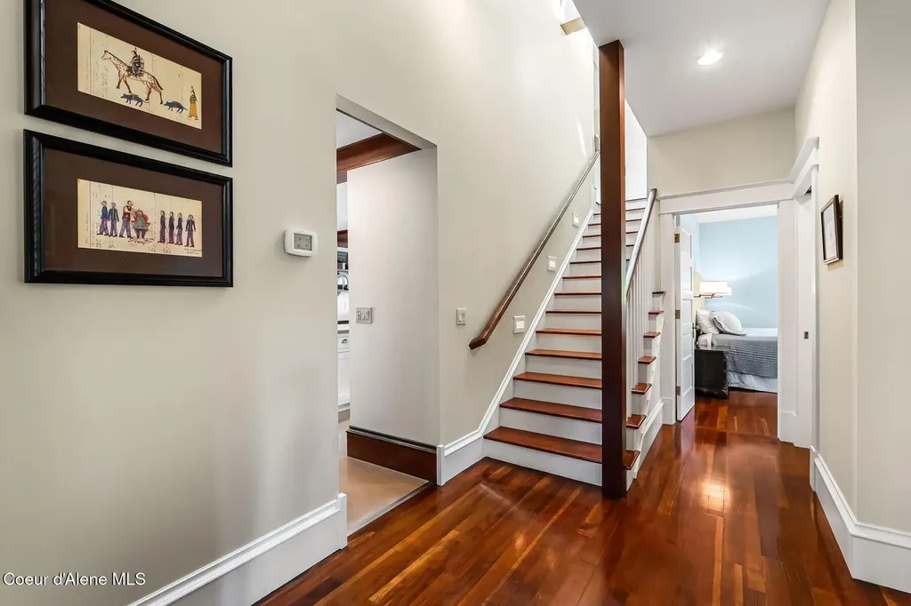 501 S Second Avenue Sandpoint ID 83864