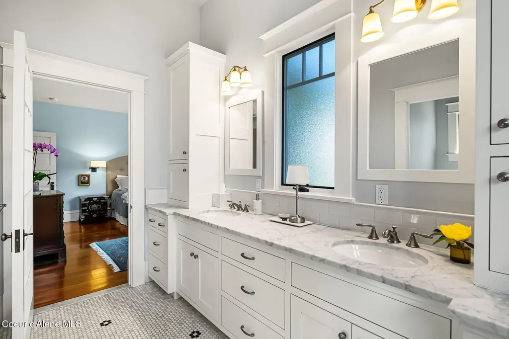 501 S Second Avenue Sandpoint ID 83864