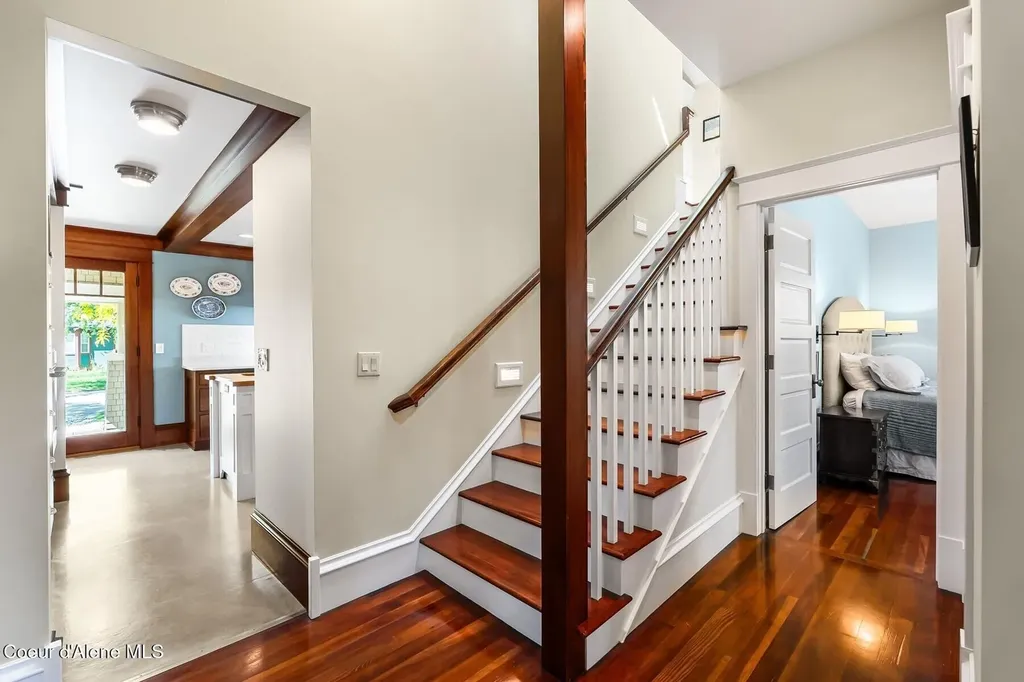 501 S Second Avenue Sandpoint ID 83864