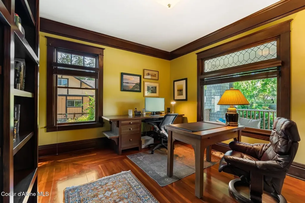 501 S Second Avenue Sandpoint ID 83864