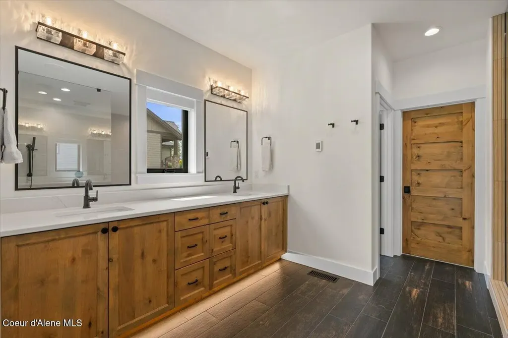 11696 N Burdock Court Hayden ID 83835