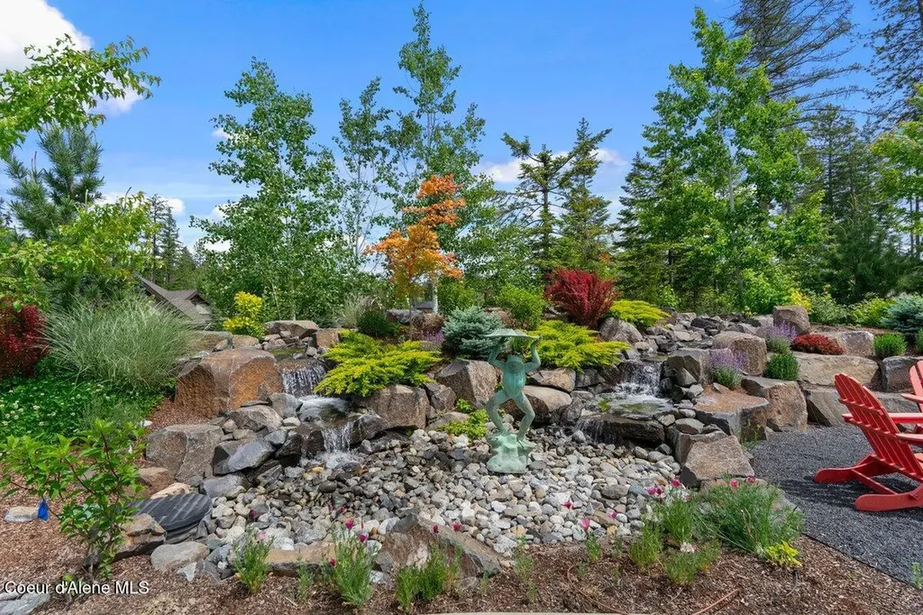11696 N Burdock Court Hayden ID 83835