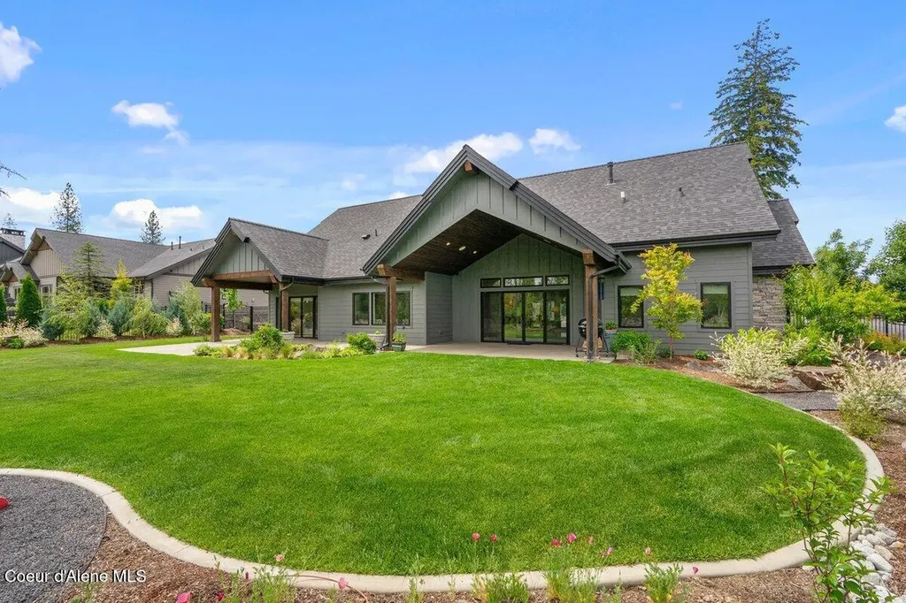 11696 N Burdock Court Hayden ID 83835