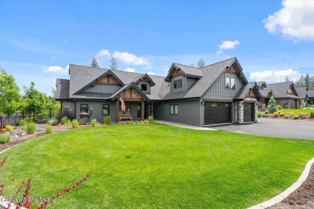11696 N Burdock Court Hayden ID 83835