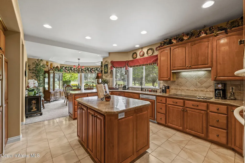 700 N Chisholm Court Post Falls ID 83854