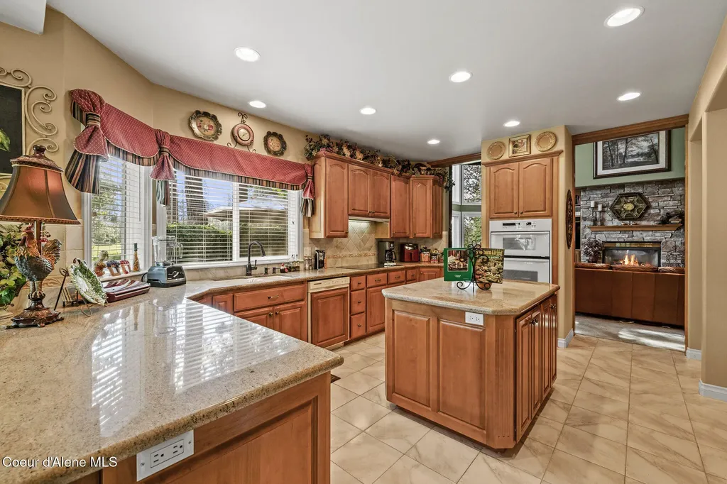 700 N Chisholm Court Post Falls ID 83854