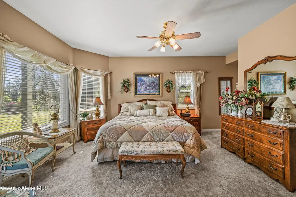 700 N Chisholm Court Post Falls ID 83854