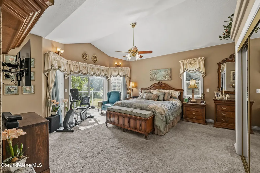 700 N Chisholm Court Post Falls ID 83854