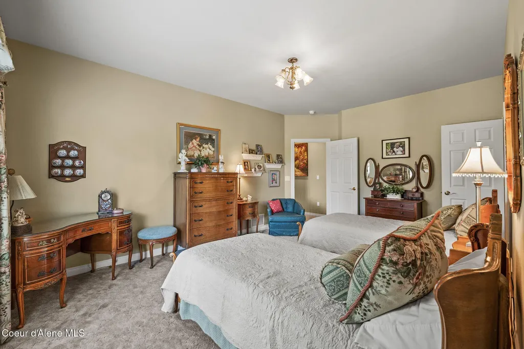 700 N Chisholm Court Post Falls ID 83854