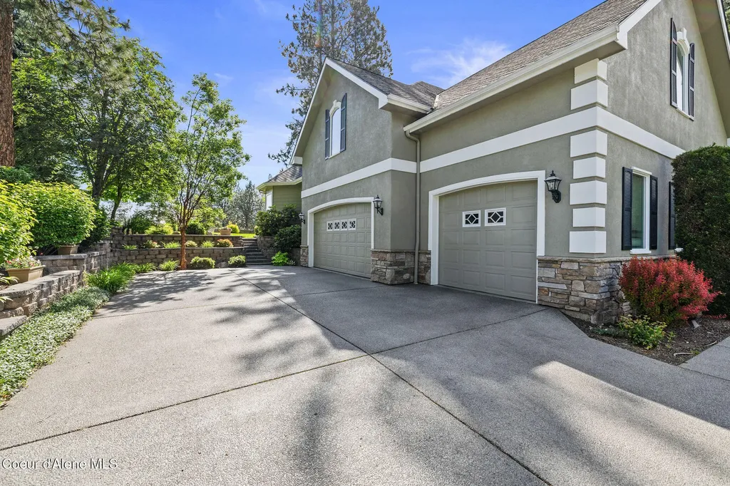 700 N Chisholm Court Post Falls ID 83854