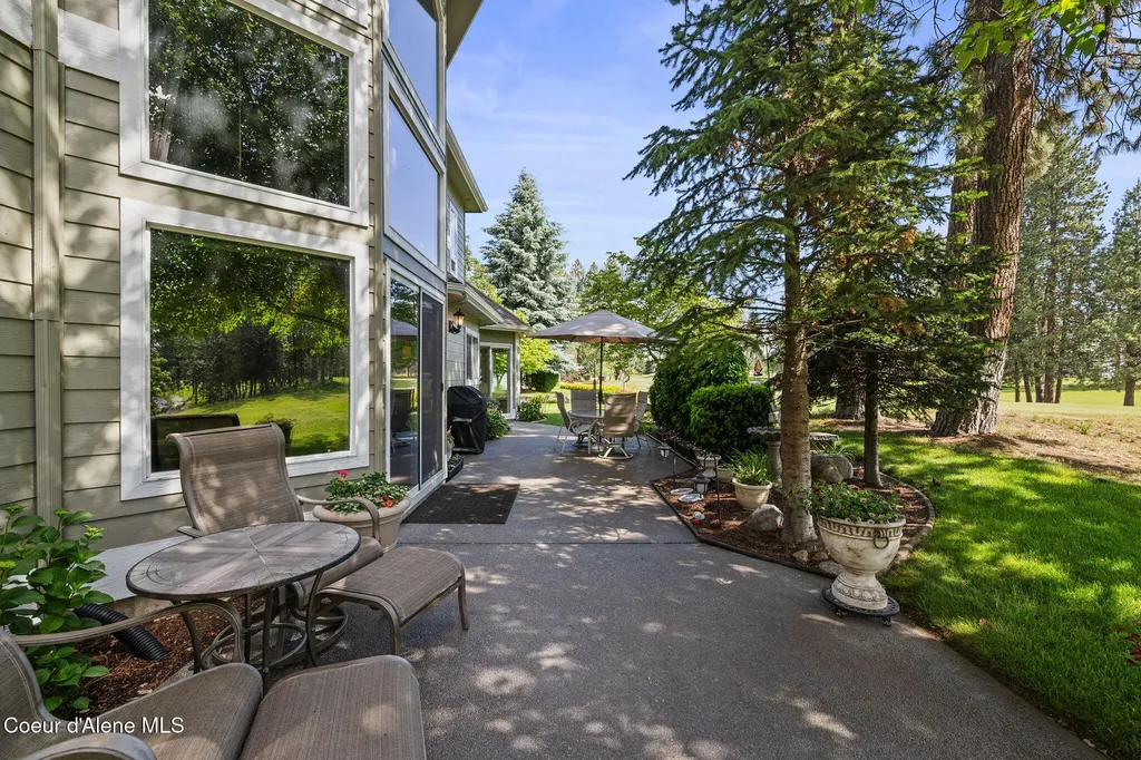 700 N Chisholm Court Post Falls ID 83854