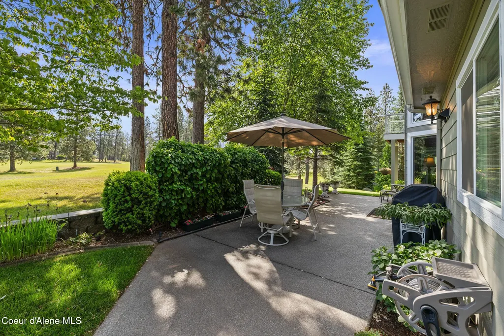 700 N Chisholm Court Post Falls ID 83854