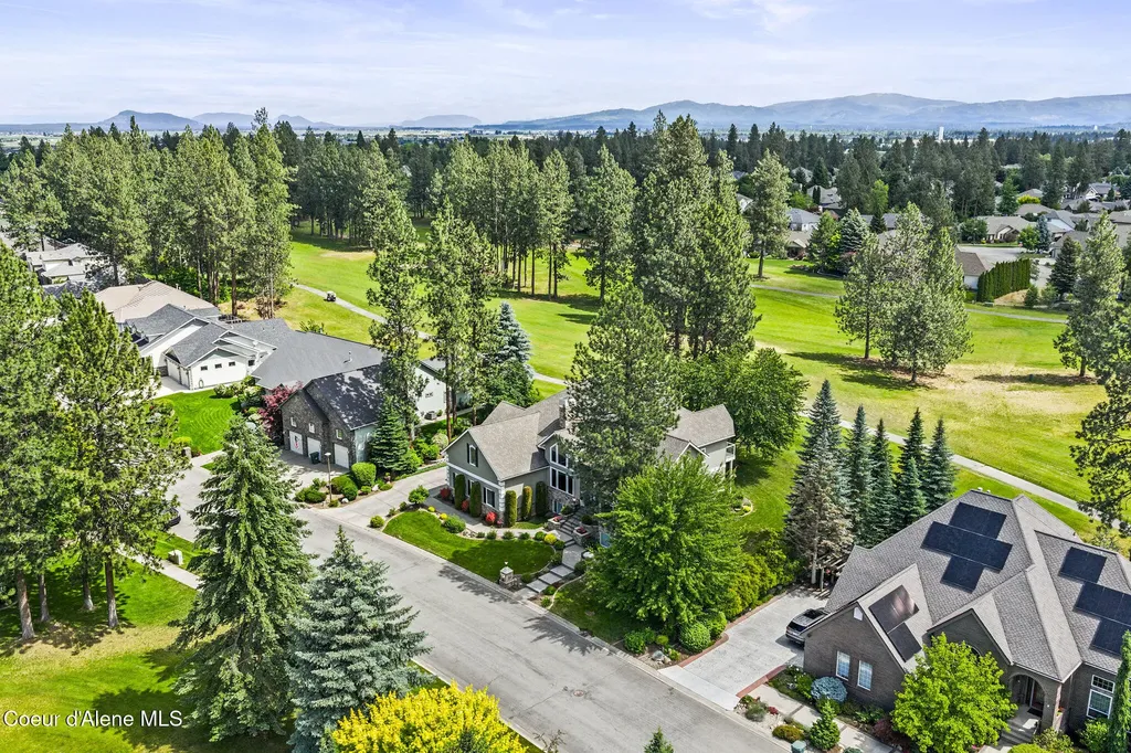 700 N Chisholm Court Post Falls ID 83854
