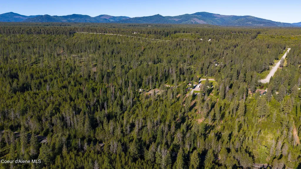 91 Pride Court Spirit Lake ID 83869