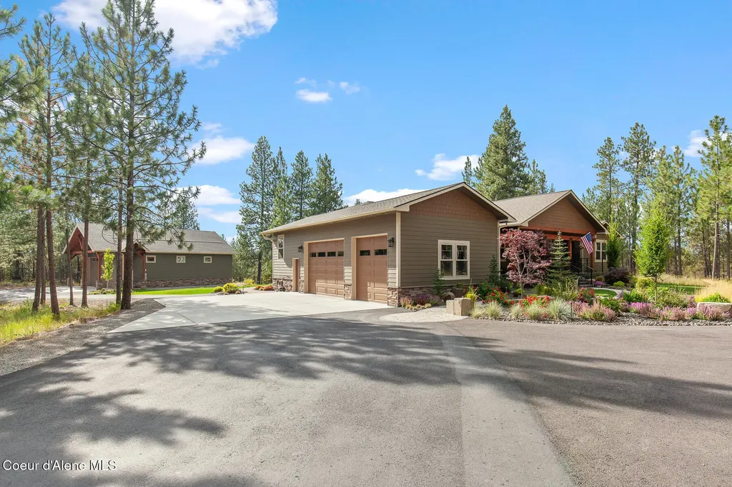 19673 W Treend Road Post Falls ID 83854