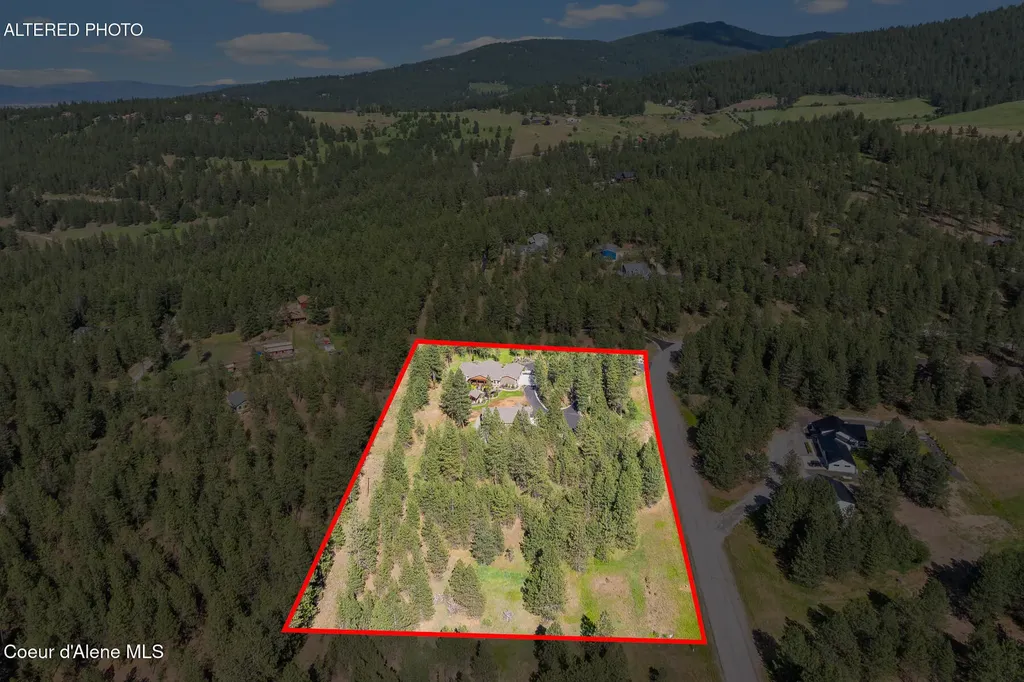 19673 W Treend Road Post Falls ID 83854