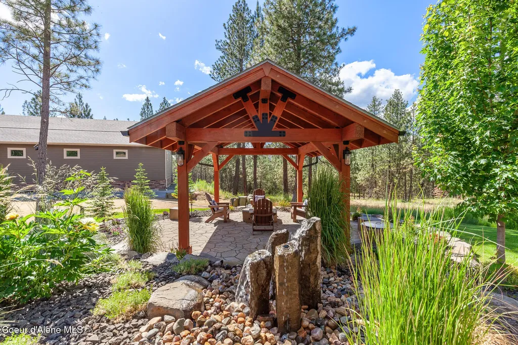 19673 W Treend Road Post Falls ID 83854