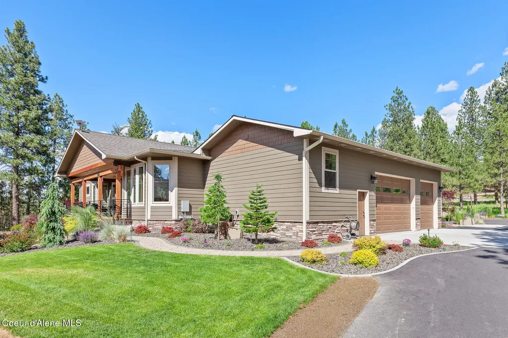 19673 W Treend Road Post Falls ID 83854